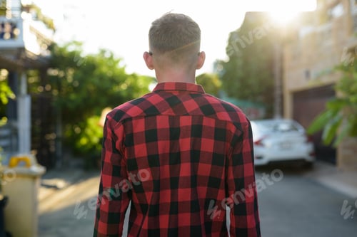 Preview: Young Adult Back View Wearing Red Plaid Shirt