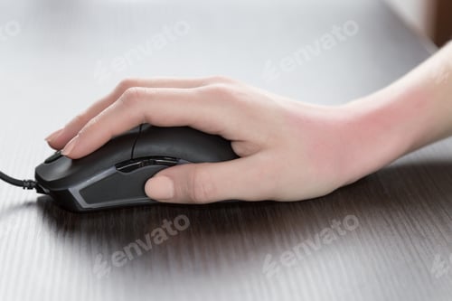 Preview: hand