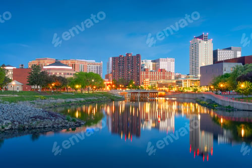 Preview: Rochester, Minnesota, USA cityscape on the Zumbro River