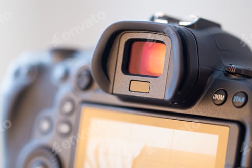 Preview: Close up viewfinder of a professional digital camera.
