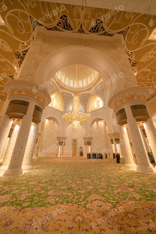 Preview: Sheikh Zayed Grand Mosque Center, Abu Dhabi in United Arab Emirates or UAE. Muslim building.