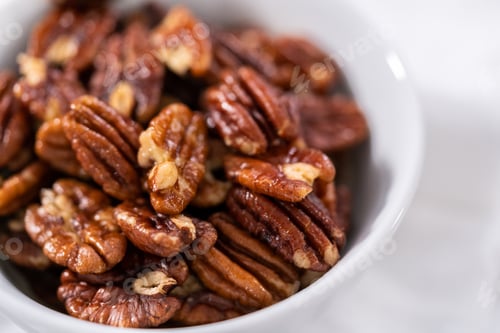 Preview: Toasted pecans