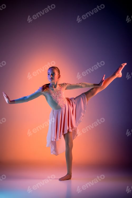 Preview: The teen modern ballet dancer
