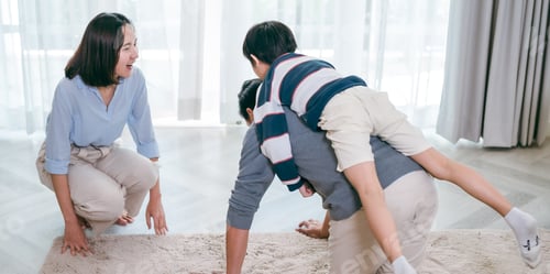 Preview: Embrace the Joy of Father's Day: Asian Fathers and Children Celebrate Love and Bonding on Vacation