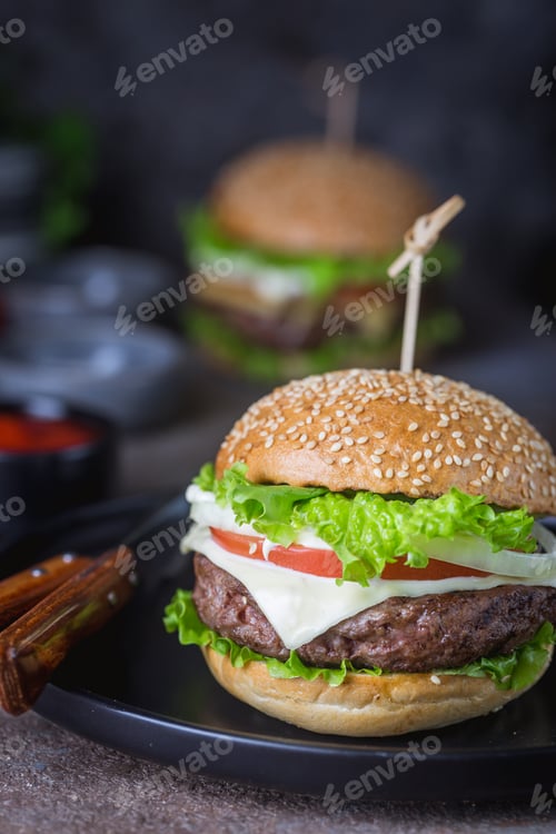 Preview: Hamburger with beef meat