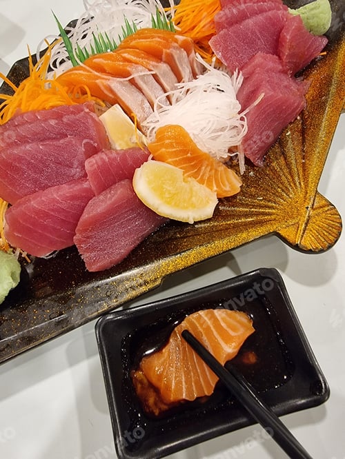 Preview: Mixed sashimi