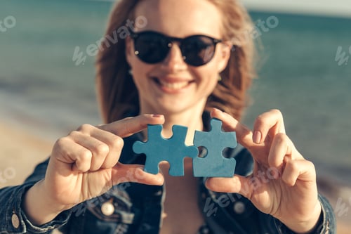 Preview: connect puzzle pieces