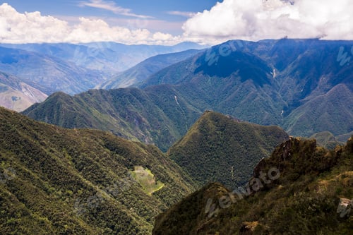 Vorschau: Landschaft am dritten Tag des Inca Trail Trek, Region Cusco, Peru, Südamerika