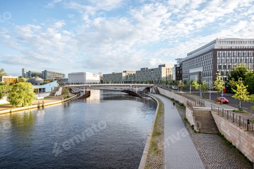 Preview: Berlin city view