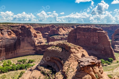 Preview: The Canyon De Chelly National Monument Consists Of Many Well-Preserved Anasazi Ruins And