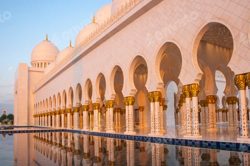 Preview: Sheikh Zayed Grand Mosque in Abu Dhabi