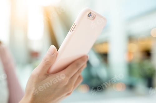 Preview: Woman use of phone