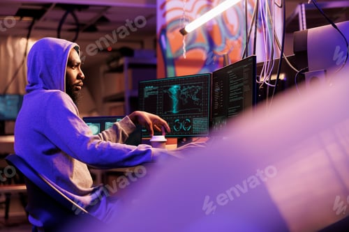 Preview: Hacker running malicious spyware