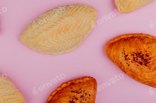 Preview: close-up view of shakarbura with badamburas on purple background