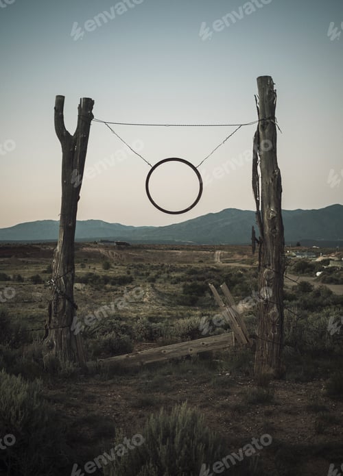 Preview: Strange Rustic Sign