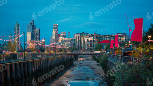 Preview: Square near the Thames river in London at evening, United Kingdom