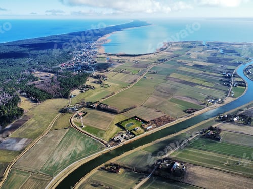 Preview: Aerial view of a country landscape