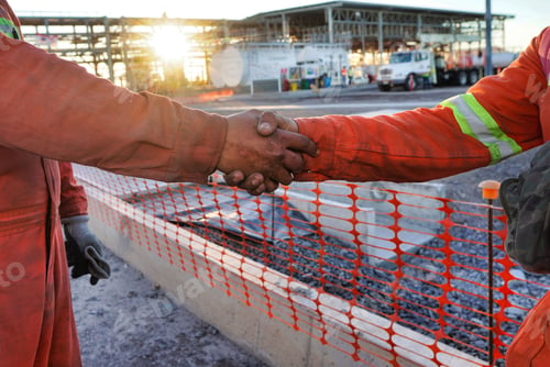 Preview: Closeup of two engineers shaking hands