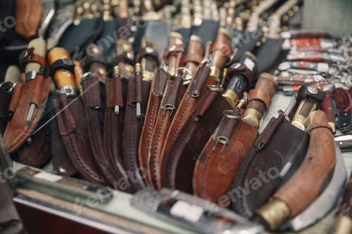 Preview: Hunting and Pocket knife shop