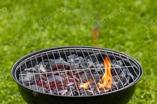 Preview: burning charcoal grill