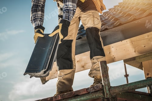 Preview: Roofer with Ceramic Tiles