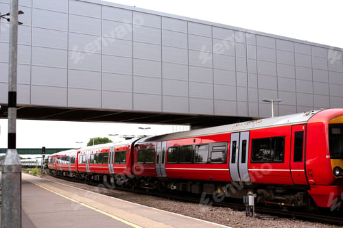Preview: Train at the train station in london