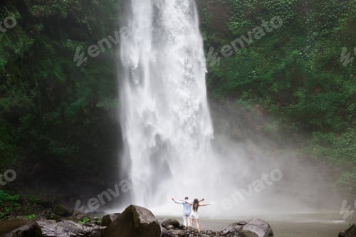 Preview: Couple under waterfall