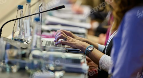 Preview: Dynamic Business Seminar: Strategic Collaboration and Project Planning