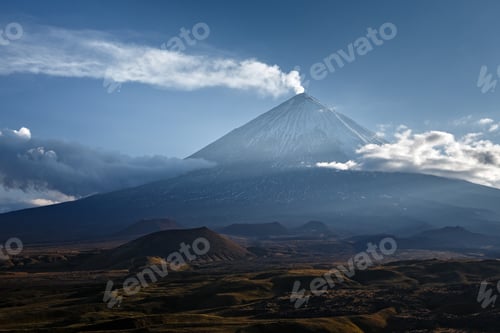 Preview: Klyuchevskaya Sopka (Klyuchevskoy Volcano) - Active Volcano