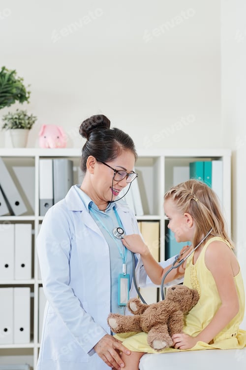 Preview: Girl playing with stethoscope