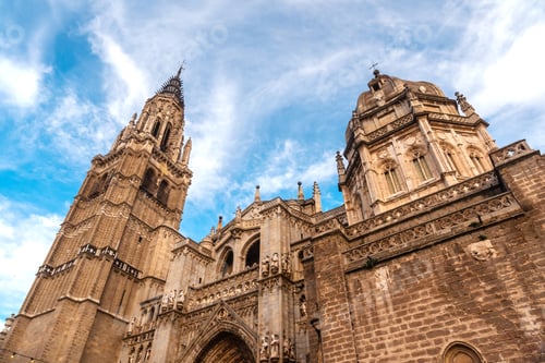 Preview: View of Santa Iglesia Catedral Primada in the medieval city of Toledo