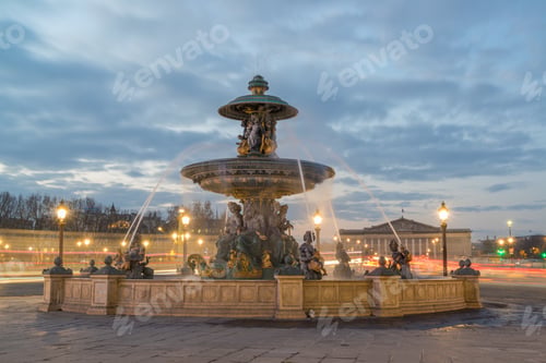 Preview: Fountain at Place de la Concord in Paris