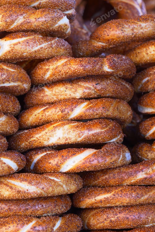 Preview: Turkish Bagel Simit on table