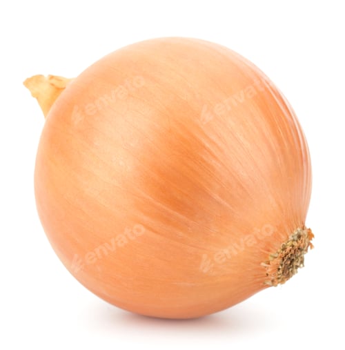 Preview: Fresh bulbs of onion on a white background