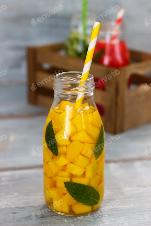 Preview: Detox fruit infused water.