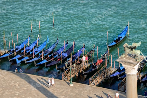Preview: Gondolas and Giorgio
