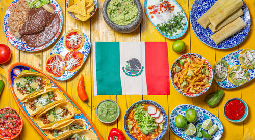 Preview: Mexican festive food for independence day independencia - around mexican flag. Yellow background.