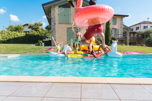 Preview: Friends having fun in a swimming pool