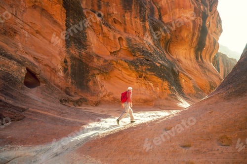 Preview: Hike in Utah