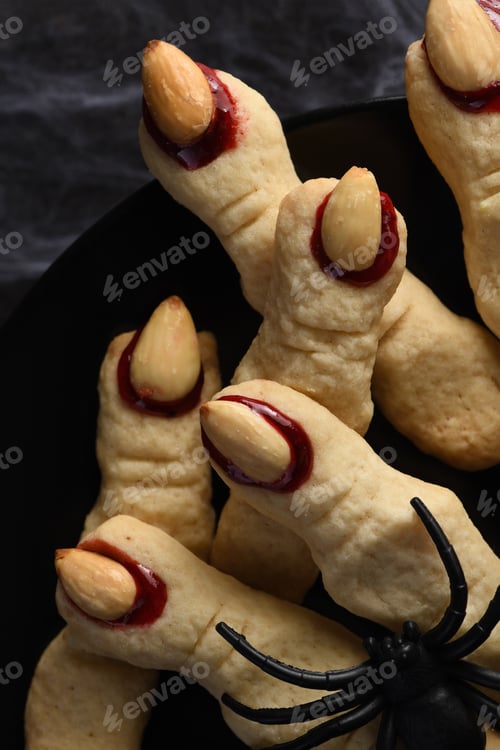 Preview: Creepy, scary Halloween Witch fingers