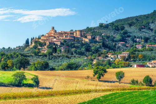 Preview: Gualdo Cattaneo Hilltop Village and Sagrantino Vineyards, Umbria, Italy