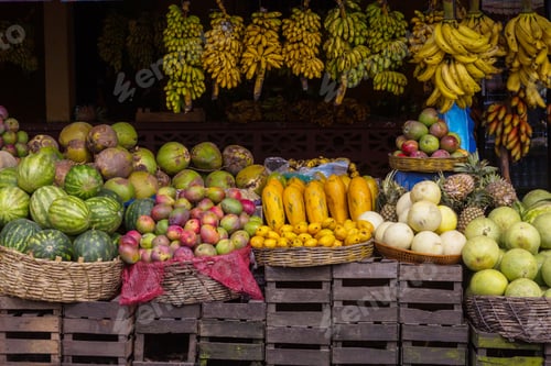 Preview: Fruit market