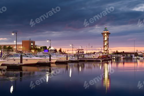 Preview: Erie, Pennsylvania, USA skyline and Tower