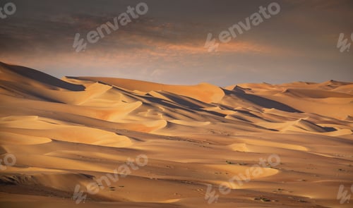 Preview: Giant sand dunes in the Empty Quarter Desert, between Saudi Arabia and Abu Dhabi, UAE