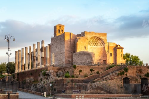 Preview: A view of the Domus Aurea at sunrise