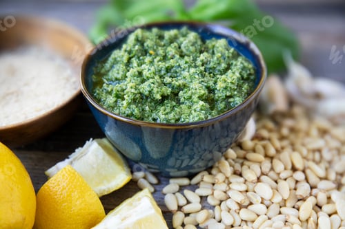 Preview: Fresh Pesto and Ingredients