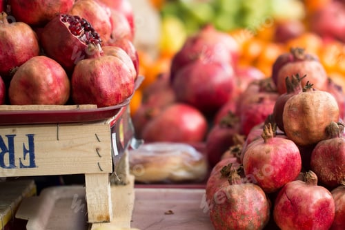 Preview: Pomergranates at fruit marketplace