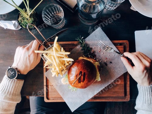 Preview: Yummy burger