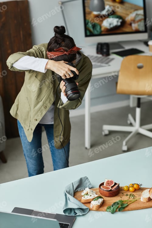 Preview: Food Photographer Taking Pictures