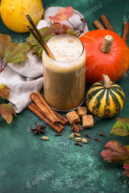 Preview: Pumpkin latte, hot autumn drink